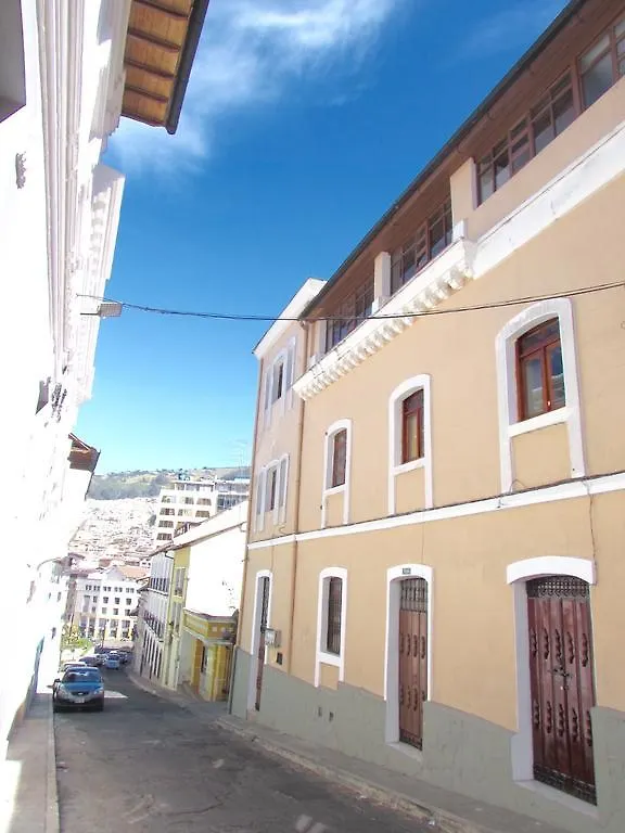 San Blas House & Suites Quito