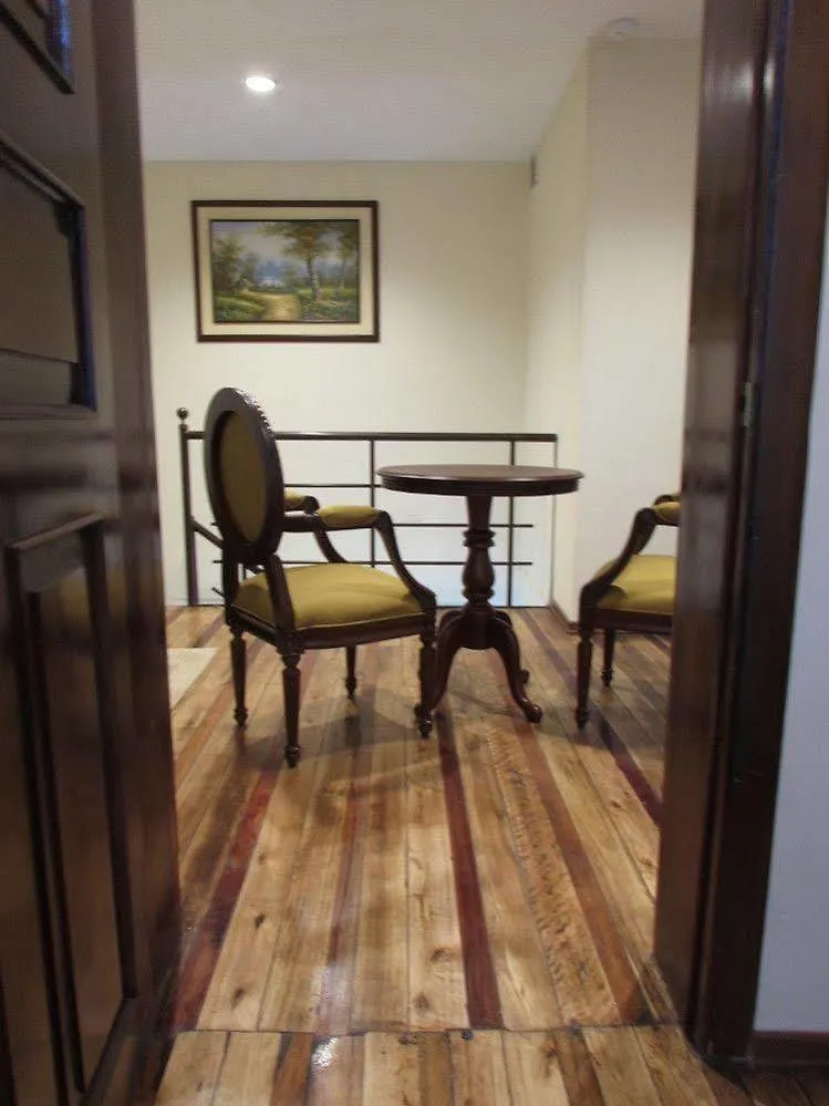 San Blas House & Suites Quito